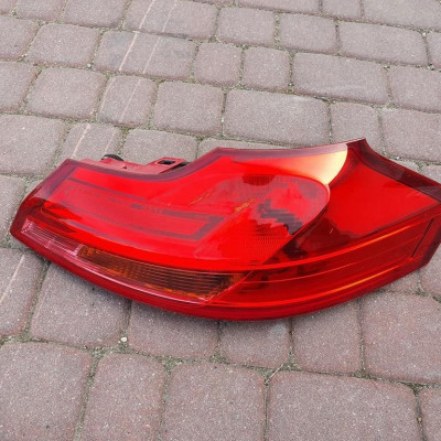 Lampa tylna tył UK kombi Opel Insignia 13277878