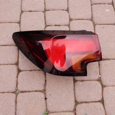 Lampa tył tylna Hatchback Opel Astra K V 39015943