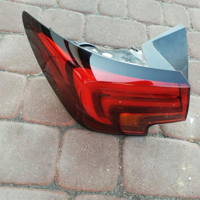 Lampa tył tylna Hatchback Opel Astra K V 39099016