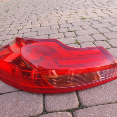 Lampa tył tylna kombi Opel Insignia 13277877