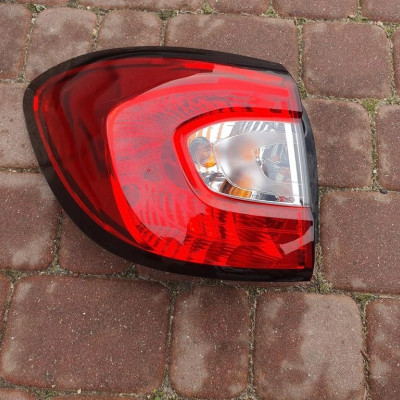 Lampa tył tylna lewa Renault Captur 265558548R