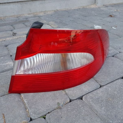 Lampa tył tylna Skoda Superb