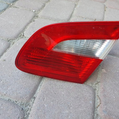 Lampa tył tylna Skoda Superb III Sedan w klape
