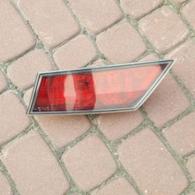 Lampa tył tylna w klape HONDA Civic UFO