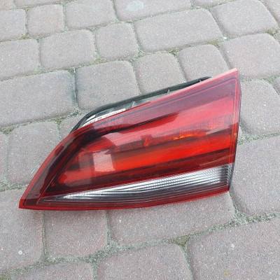 Lampa tył tylna w klape Opel Astra K V 39032041