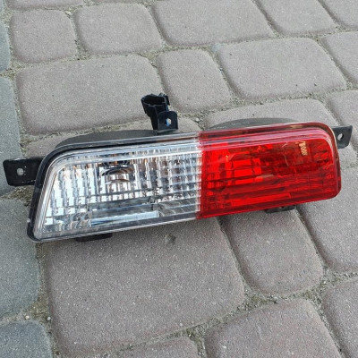 Lampa tył tylna w zderzak Chevrolet Orlando UK