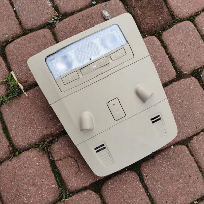 Lampka podsufitki kremowa Opel Insignia 13251594