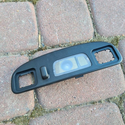 Lampka podsufitki lewa Opel Insignia B 39126063