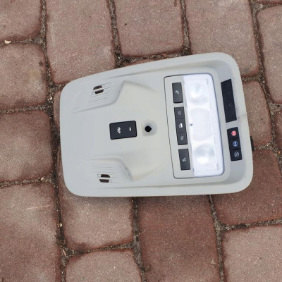 Lampka podsufitki Opel Astra K V 13415547