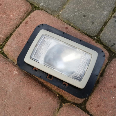 Lampka sufit szary kolor Opel Insignia L0102297AC