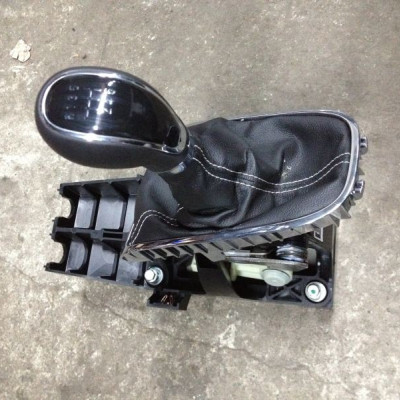 Lewarek biegów Astra J NOWY