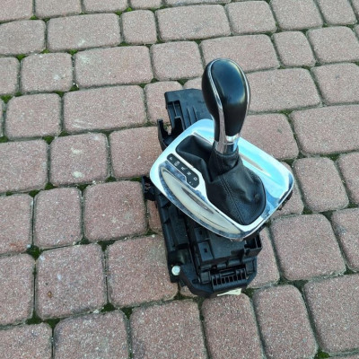 Lewarek biegów automat Opel Insignia 13269698