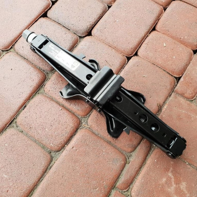 Lewarek podnośnik naprawczy Opel Zafira C 13595536