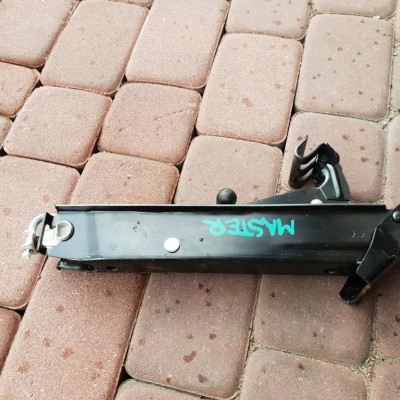 Lewarek podnośnik pod auto Master III Movano B