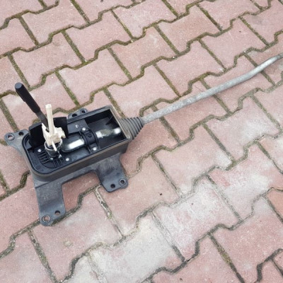 Lewarek wybierak biegów 5 Opel Corsa D