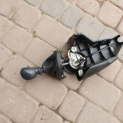 Lewarek zmiany biegów Movano Master III 8200744935