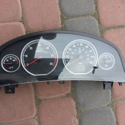 Licznik obudowa licznika angielski Vectra C Signum