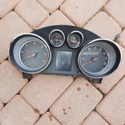 Licznik zegary angielskie Opel Insignia 13333351