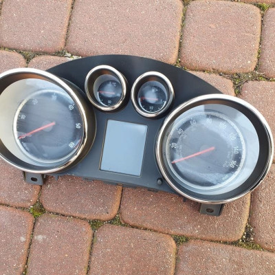 Licznik zegary UK angol Opel Astra J IV 13355676