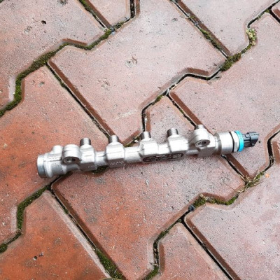 Listwa 0445214255 2.5 VIVARO TRAFIC PRIMASTAR