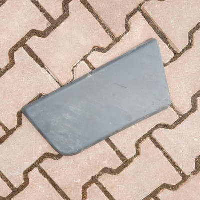 Listwa drzwi lewa JUMPER BOXER DUCATO 1305773070