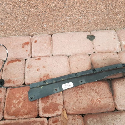 Listwa klapy elektrycznej Opel Insignia 22915135