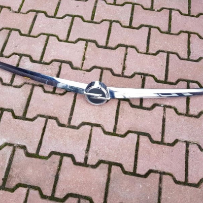 Listwa klapy tył bagażnika Opel Insignia 13244388