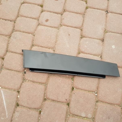 Listwa obudowa drzwi tył Opel Zafira C 20817867