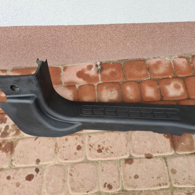 Listwa osłona progu prawa Opel Combo D 735455646