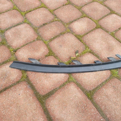 Listwa zderzaka lewa Opel Corsa E 13432003