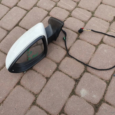 Lusterko europa 6PIN kompletne VW Jetta 5C6 LC9A