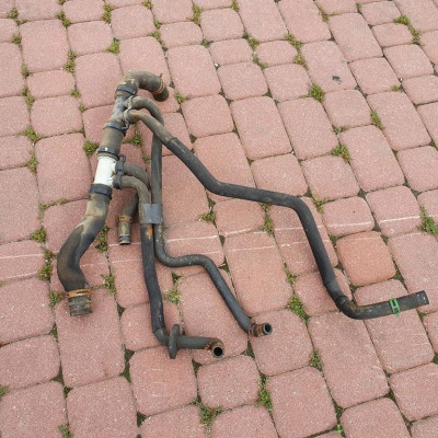 Magistrala wody przewód wąż Vivaro Trafic 2013r