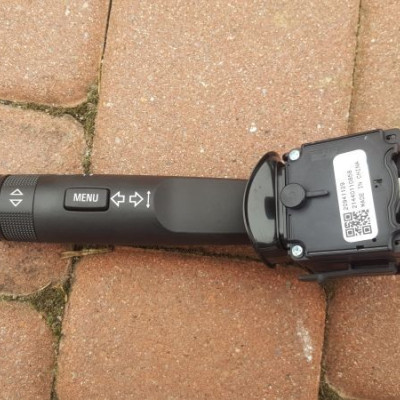 MANETKA WYCIERACZEK OPEL ASTRA IV J 20941129