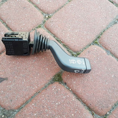 Manetka wycieraczek Opel Meriva A 09185413