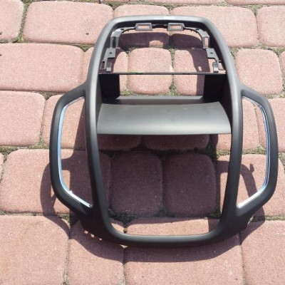 Maskownica obudowa radia wyświetla Zafira C TOURER