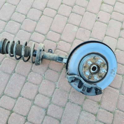 Mcperson 2.0T amortyzator Opel Insignia 13475856