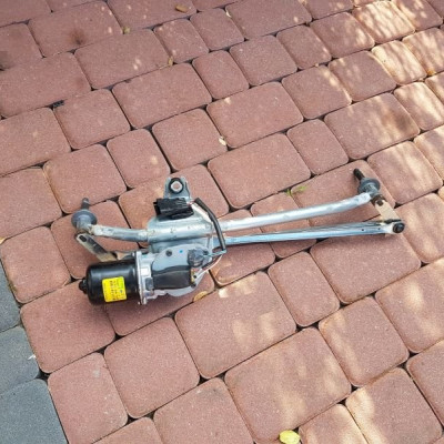 Mechanizm wycieraczek Vivaro Trafic 8200210970