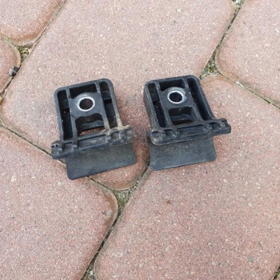 Mocowanie chłodnicy Opel Astra J IV 13250318