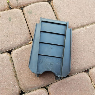 Mocowanie plastik Master III Movano B 8200937730