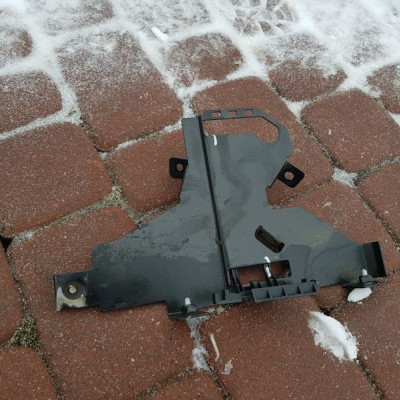 Mocowanie uchwyt sterownika Passat B8 5Q0906214H