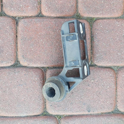 Mocowanie wydechu wieszak Astra K V 13453255