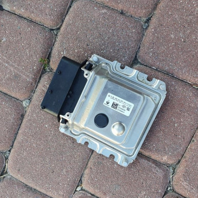 Moduł Adblue Vivaro B Trafic III 237G00049R