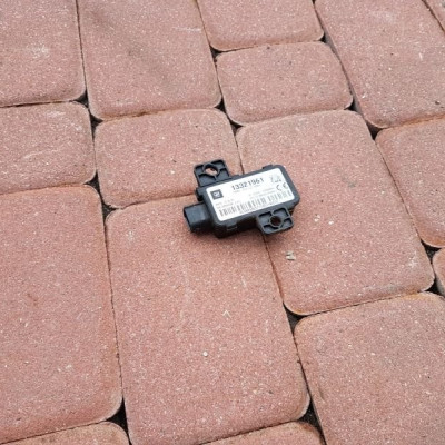 MODUŁ CZUJNIK CIŚNIENIA OPON INSIGNIA 13321961