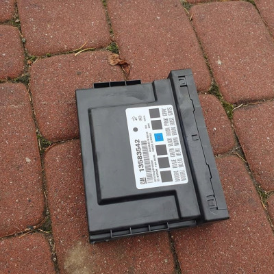 Moduł komfortu Opel Insignia 13583542