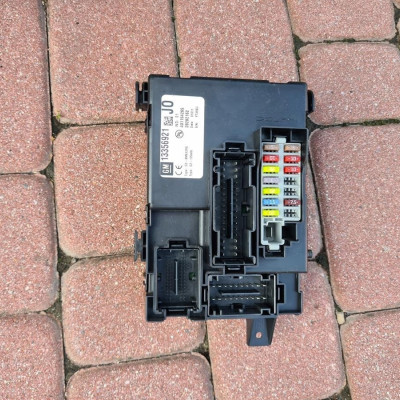 Moduł komfortu sterownik Opel Meriva B 13356921