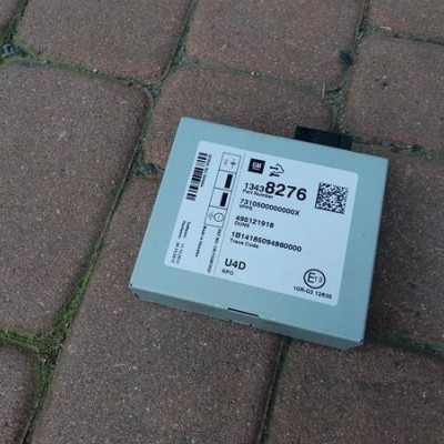 Moduł odbiornik nadajnik radia Astra J 13438276