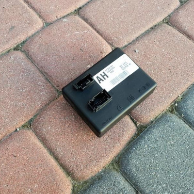 Moduł sterownik haka Opel Insignia 13329461