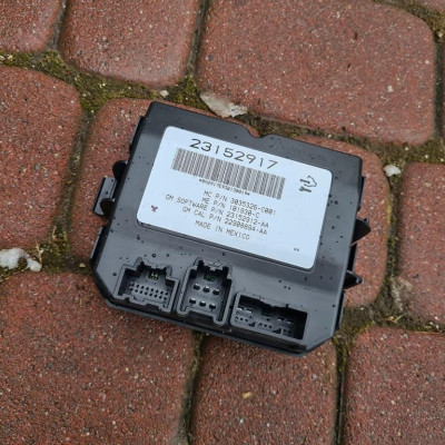 Moduł sterownik klapy kombi Opel Insignia 23152917
