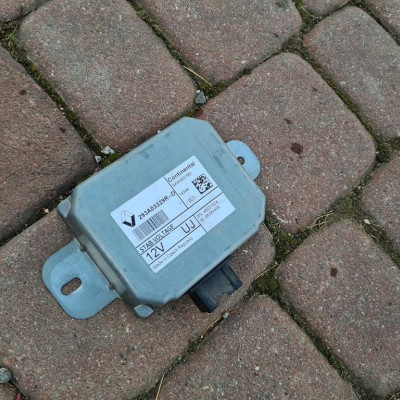 Moduł sterownik napięcia Movano Master 293A03329R