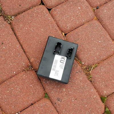 Moduł sterownik świateł Opel Insignia 13399666